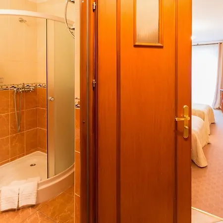 Stanislavsky Hotel Group ياريمتشي المظهر الخارجي الصورة